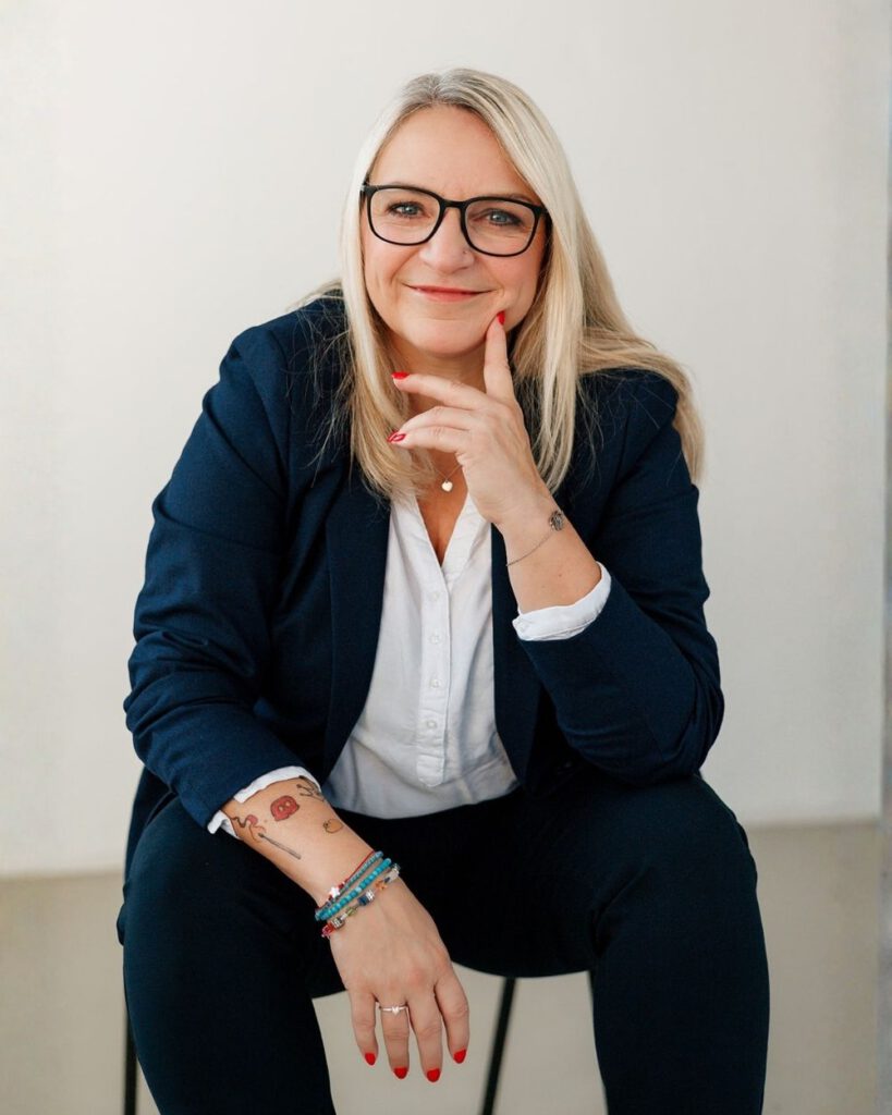 KI im Beauty Business für selbstständige Kosmetikerinnen – mehr Kundinnen und Umsatz ohne Technikstress